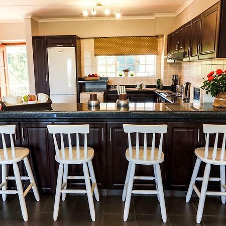 Town View Apartment Питърмарицбург Екстериор снимка