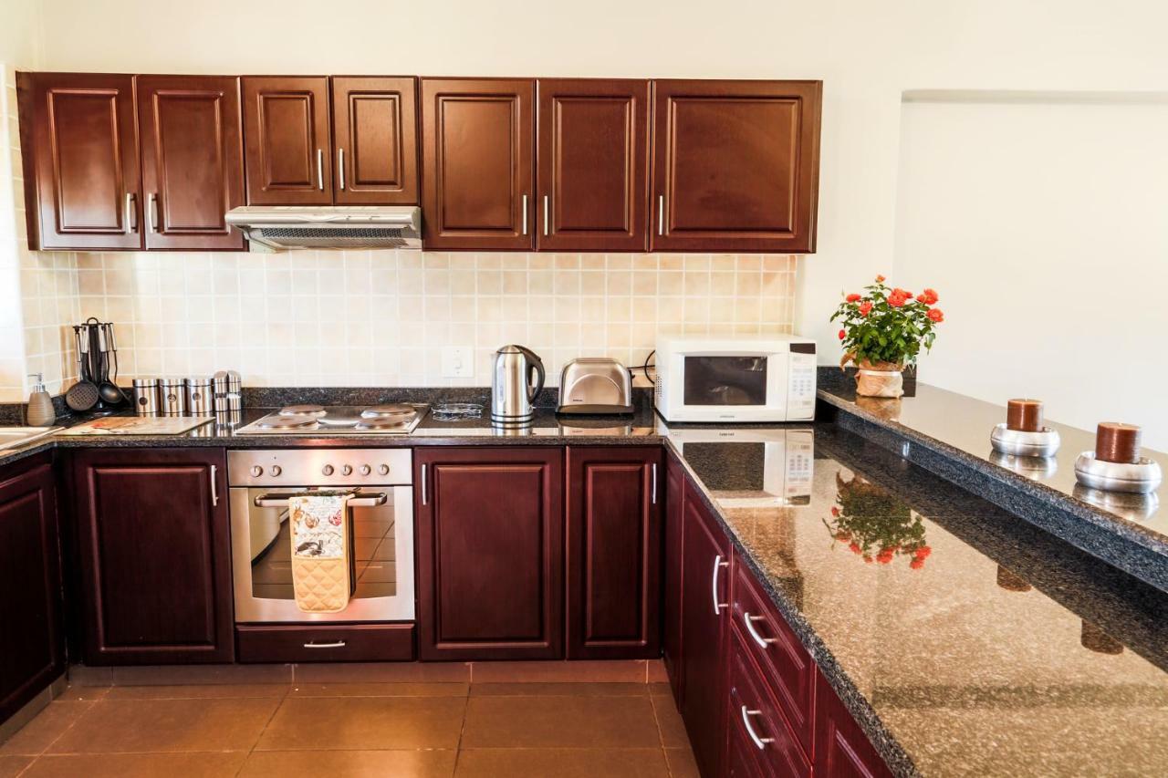 Town View Apartment Питърмарицбург Екстериор снимка