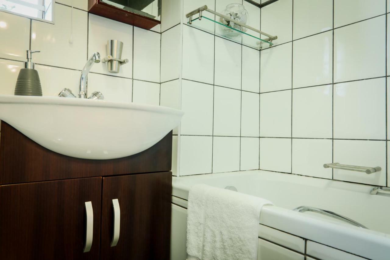 Town View Apartment Питърмарицбург Екстериор снимка